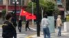 为化解民怨减少对生产生活影响，上海部分放松对一些社区的严厉封控
