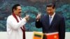 2013年5月28日，时任斯里兰卡总统的拉贾帕克萨与东道主中国国家主席习近平在北京人民大会堂举杯致意。拉贾帕克萨在2015年1月的选举中失败。
