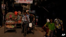 বাংলাদেশে ২৪ ঘন্টায় করোনা সংক্রমিত ৮ জন। 