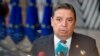 FILE - Menteri Pertanian Spanyol Luis Planas Puchades berbicara kepada media di gedung Dewan UE di Brussels, Senin, 26 September 2022. (AP/Geert Vanden Wijngaert)