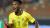 L'attaquant sud-africain Themba Zwane célèbre le deuxième but de son équipe lors du match entre l'Afrique du Sud et la Namibie, le 21 janvier 2024.