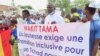 A N'Djamena, les plateformes de l'opposition appellent à "la résistance populaire" et au rejet de la Constitution de la cinquième République en place depuis le référendum de décembre 2023 au Tchad. (VOA Afrique/André Kodmadjingar)