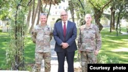 General-mayor Maykl Vikman Azərbaycanda səfərdədir (Foto ABŞ Səfirliyinindir.)