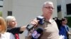 Scot Peterson saat dibebaskan dari Rutan Broward County setelah membayar jaminan, 6 Juni 2019, di Fort Lauderdale, Florida, 6 Juni 2019. (Foto: Lynne Sladky/AP)