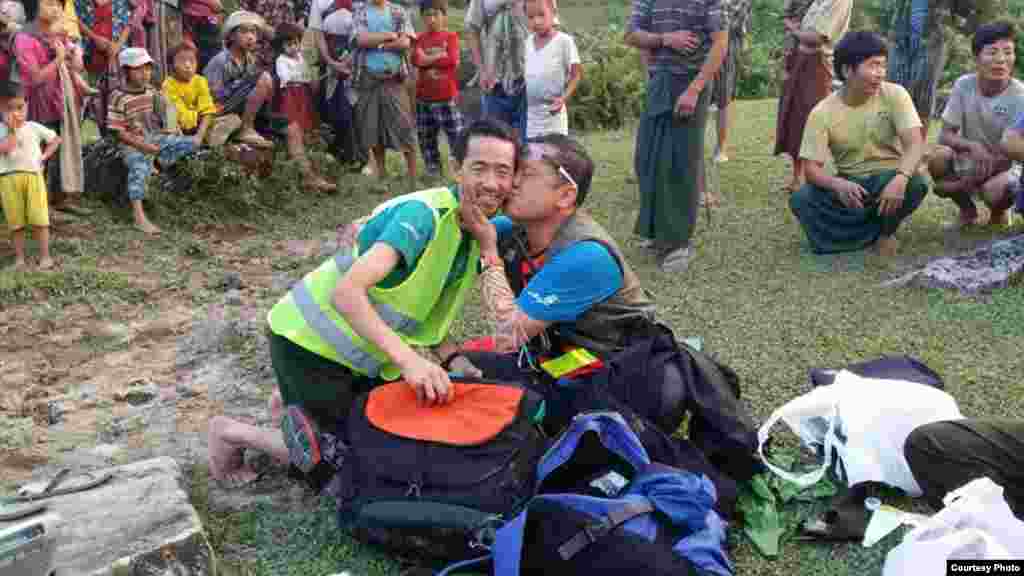 ပျောက်ဆုံးရဟတ်ယာဉ်က ၁ ဦး အသက်ရှင် ပြန်လည်တွေ့ရှိ (ဓာတ်ပုံ - ထူးဖောင်ဒေးရှင်း)