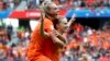 La buteuse néerlandaise Vivianne Miedema et sa coéquipière Jill Roord. Grâce à leur victoire contre le Canada (2-1), les Pays-Bas ont terminé à la première place du groupe E, lors du Mondial 2019 en France. 
