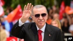 Турецький президент Реджеп Таїп Ердоган виступає за продовження дії міжнародної домовленості про гарантії безпеки транспортування збіжжя з українських чорноморських портів 