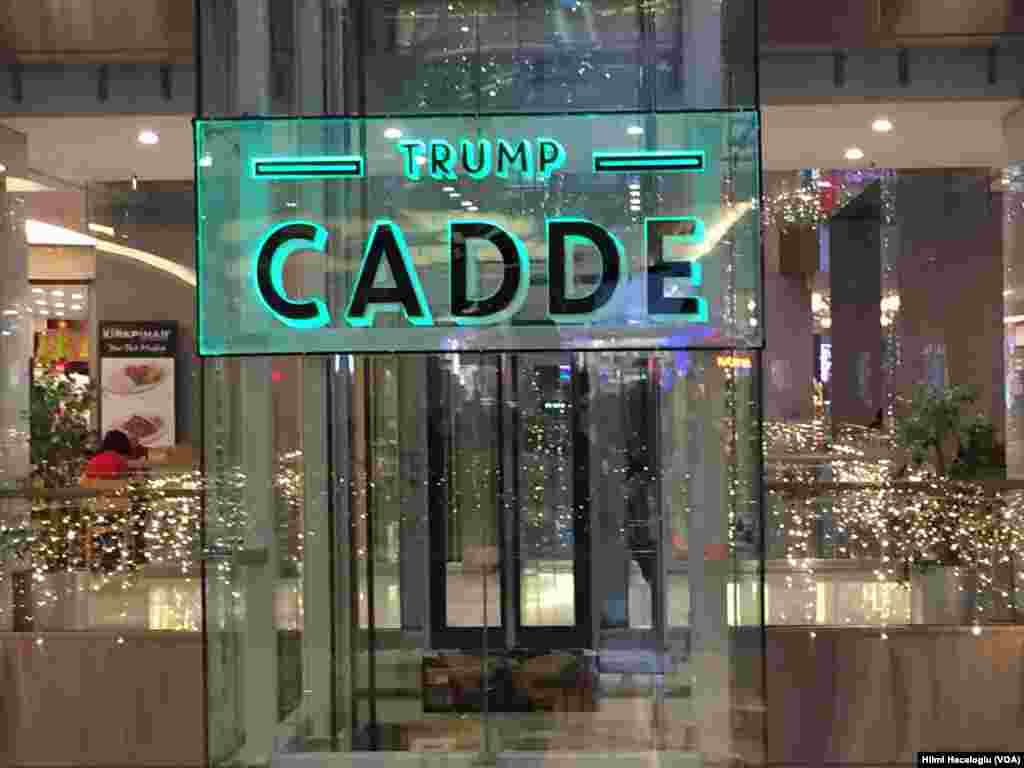 İstanbul Mecidiyeköy'deki Trump AVM