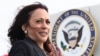 Wakil Presiden AS Kamala Harris mengunjungi Pangkalan Udara Vandenberg di Lompoc, California, pada 18 April 2022. (Foto: Reuters/Mike Blake)