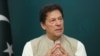 Perdana Menteri Pakistan Imran Khan berbicara dalam wawancara bersama Reuters di Islamabad, pada 4 Juni 2021. (Foto: Reuters/Saiyna Bashir)