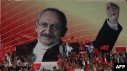 Yurtdışındaki Seçmenler Gümrük Kapılarına Gidiyor