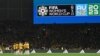 Pesebakbola dari tim Australia berkumpul di lapangan hijau menjelang pertandingan melawan tim Irlandia pada Kejuaraan Piala Dunia Putri FIFA, 20 Juli 2023. (REUTERS/Jaimi Joy)