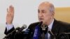 La visite du président algérien Abdelmadjid Tebboune en France, programmée d'abord début mai, avait été repoussée à juin.